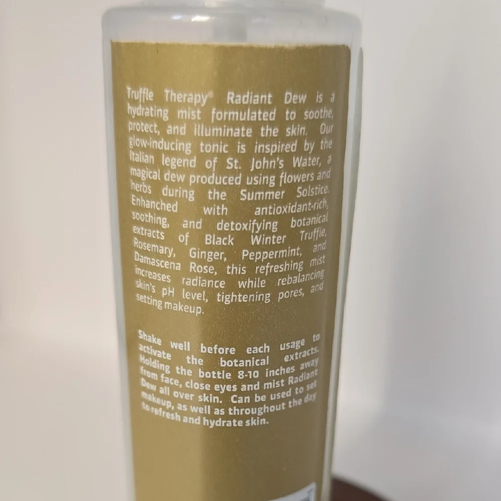 SKIN&CO Truffle Therapy Radiant Dew Mist